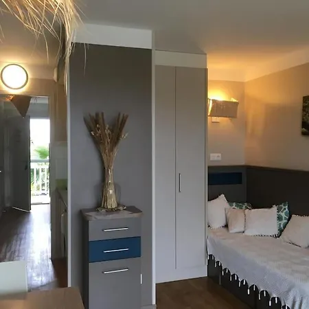 Les Oiseaux De La Seulles Apartment Courseulles-sur-Mer Exterior photo